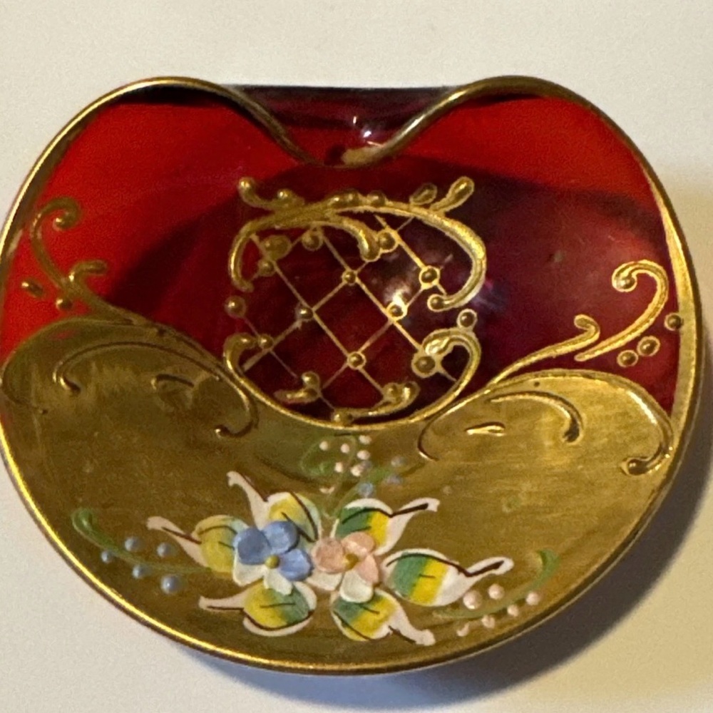 Vintage murano  red and Gold Hand-Painted Trinket Dish